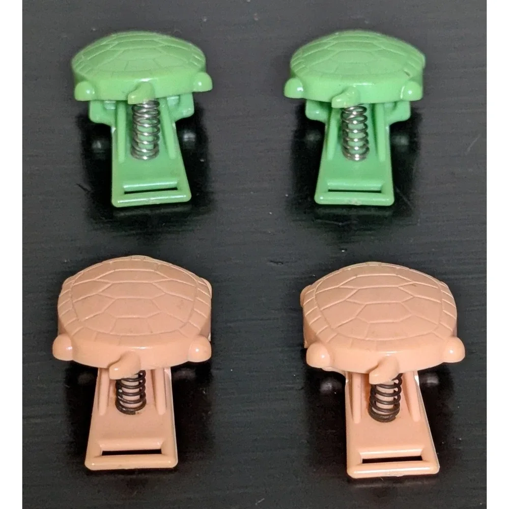 Vintage Turtle Baby Bib Clips Federal Tool Corp Chicago Green and Pink Two Pairs